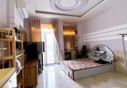Bán nhà mặt tiền Bến Vân Đồn, Phường 2 Quận 4 - 80m2 - LH Ngọc 0931192365